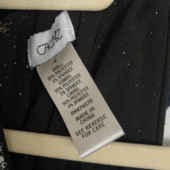 Cache dress - Picture 4 of 5